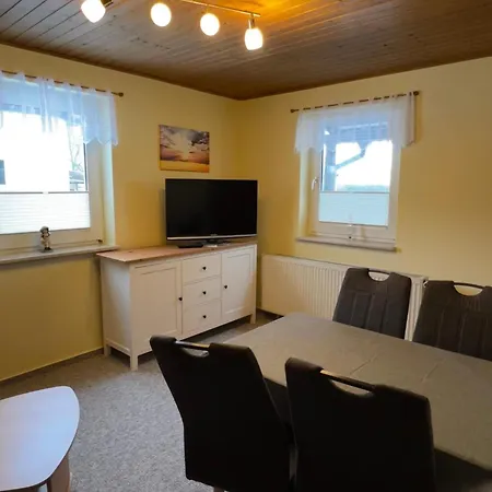 Mueritz-urlaub Auf Der Terrasse Bei Waren An Der Mueritz Дом отдыха *